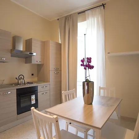 9-a卡佩托公寓 *