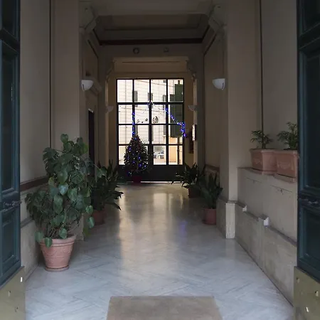 Capital Flat 9-a