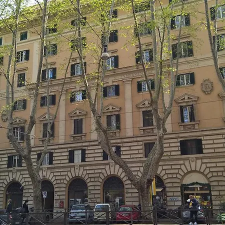 Capital Flat 9-a